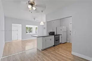 370 NE 55th St, Miami, FL 33137 - Photo 40
