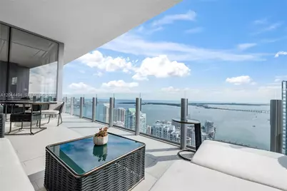 300 Biscayne Blvd Way #5104, Miami, FL 33131 - Photo 8