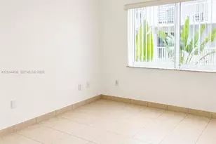 16851 NE 35th Ave, North Miami Beach, FL 33160 - Photo 6