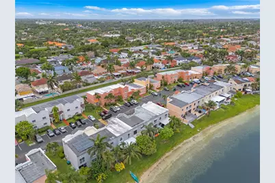 12427 NW 7th Ln, Miami, FL 33182 - Photo 14