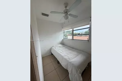 4230 SW 11th St #B, Miami, FL 33134 - Photo 6