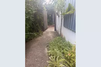4230 SW 11th St #B, Miami, FL 33134 - Photo 8