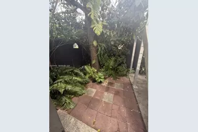 4230 SW 11th St #B, Miami, FL 33134 - Photo 12