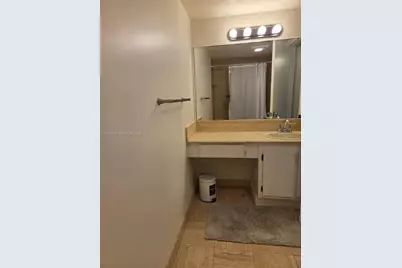 [Address not provided], Hollywood, FL 33019 - Photo 10