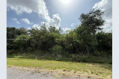 625 N Granja St, Clewiston, FL 33440 - Photo 10