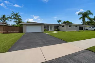 15445 SW 99th Ave, Miami, FL 33157 - Photo 2