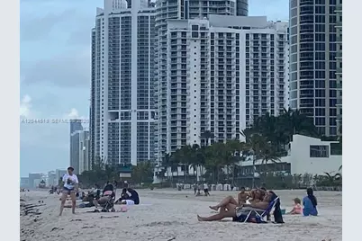 19201 E Collins Ave #442, Sunny Isles Beach, FL 33160 - Photo 6