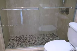 7300 NW 17th St, Plantation, FL 33313 - Photo 12
