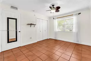 15350 SW 72nd St, Miami, FL 33193 - Photo 16