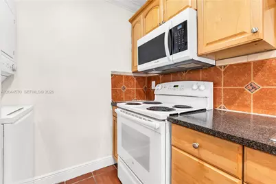 15350 SW 72nd St #24-24, Miami, FL 33193 - Photo 10