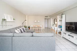 5601 Collins Ave, Miami Beach, FL 33140 - Photo 12