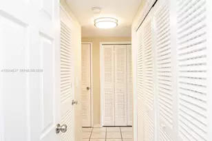 5601 Collins Ave, Miami Beach, FL 33140 - Photo 14