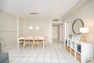 5601 Collins Ave, Miami Beach, FL 33140 - Photo 4