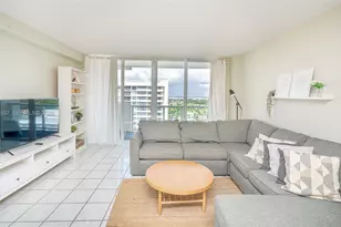 5601 Collins Ave, Miami Beach, FL 33140 - Photo 8