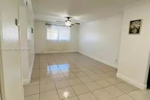 606 W 81st St, Hialeah, FL 33014 - Photo 2