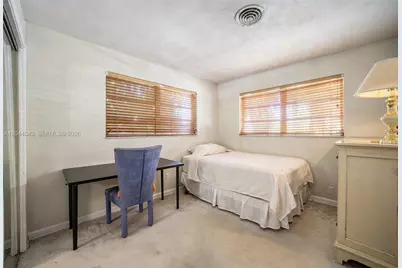 698 NW 7th Ave, Boca Raton, FL 33486 - Photo 16
