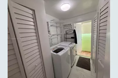 974 SE 1st St #974, Hialeah, FL 33010 - Photo 6