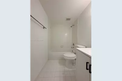 7000 NW 173rd Dr #1805, Hialeah, FL 33015 - Photo 12