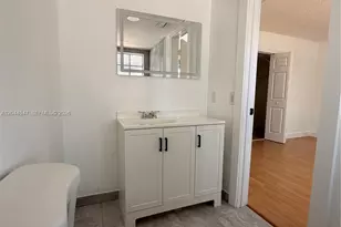 7000 NW 173rd Dr, Hialeah, FL 33015 - Photo 26