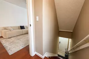 [Address not provided], Fort Lauderdale, FL 33316 - Photo 6