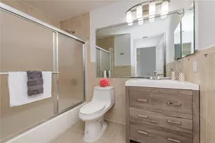 5132 NW 106th Ave, Doral, FL 33178 - Photo 6