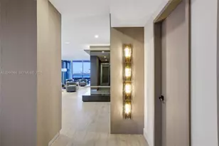700 NE 24th St, Miami, FL 33137 - Photo 8