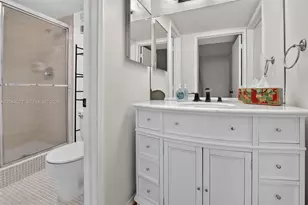 9410 Tangerine Pl, Davie, FL 33324 - Photo 18