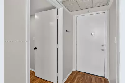 9410 Tangerine Pl #204, Davie, FL 33324 - Photo 10