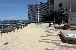 488 NE 18th St, Miami, FL 33132 - Photo 20