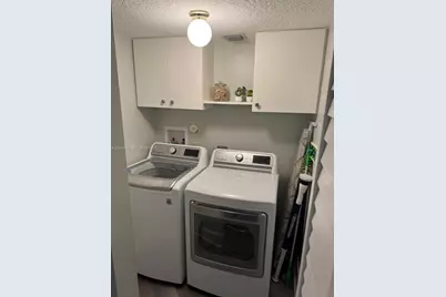 9267 W Sunrise Blvd, Plantation, FL 33322 - Photo 20