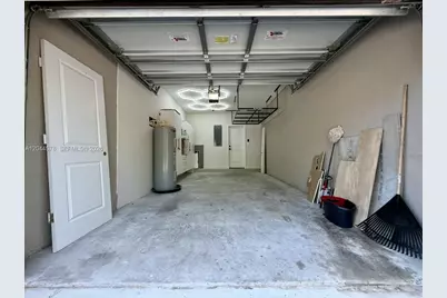 1035 NW 2nd Ave, Fort Lauderdale, FL 33311 - Photo 20