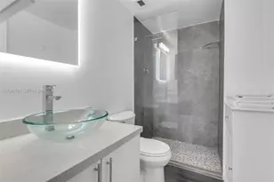 7441 Wayne Ave, Miami Beach, FL 33141 - Photo 16