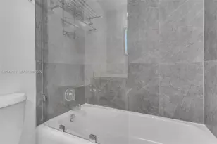 7441 Wayne Ave, Miami Beach, FL 33141 - Photo 8
