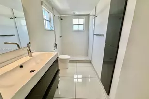 411 SW 37th Ave, Miami, FL 33135 - Photo 10