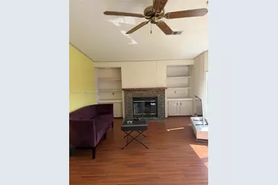 1233 SW 130 Ave #1233, Miami, FL 33184 - Photo 4