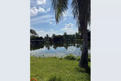 1233 SW 130 Ave #1233, Miami, FL 33184 - Photo 2