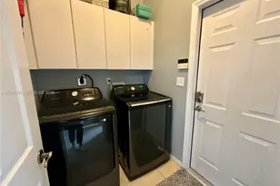 2335 SE 4th Pl, Homestead, FL 33033 - Photo 12