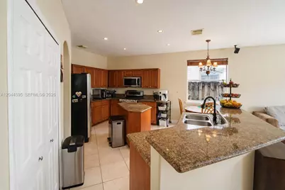 13989 SW 155th Ter, Miami, FL 33177 - Photo 12