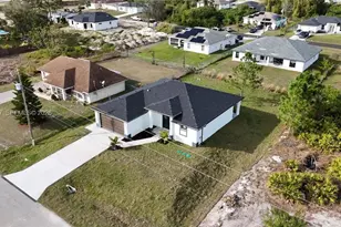 3004 SW 4th St, Lehigh Acres, FL 33976 - Photo 32