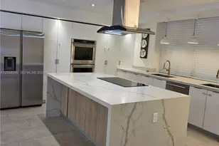 20401 NE 30th Ave, Aventura, FL 33180 - Photo 1