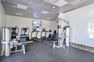 5001 Collins Ave, Miami Beach, FL 33140 - Photo 6