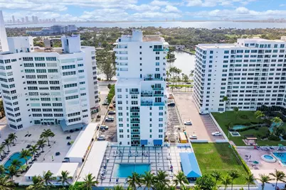 5001 Collins Ave #9H, Miami Beach, FL 33140 - Photo 32