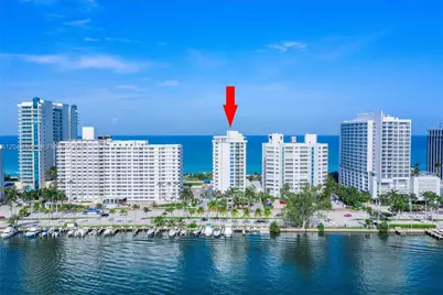 5001 Collins Ave #9H, Miami Beach, FL 33140 - Photo 2