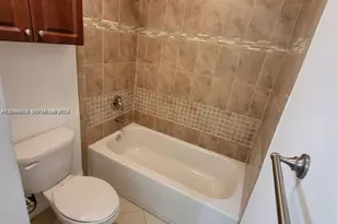 10741 Cleary Blvd, Plantation, FL 33324 - Photo 14