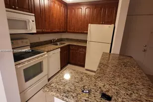 10741 Cleary Blvd, Plantation, FL 33324 - Photo 8