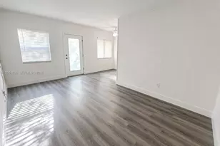 34 Madeira Ave, Coral Gables, FL 33134 - Photo 2