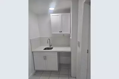 735 Sultan Ave #1, Opa-Locka, FL 33054 - Photo 4