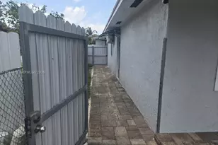 735 Sultan Ave, Opa-Locka, FL 33054 - Photo 2