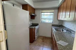 7841 Dunham Blvd, Miami, FL 33138 - Photo 6