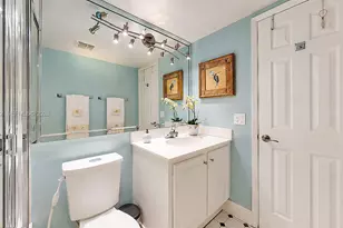 635 NW 97th Pl, Miami, FL 33172 - Photo 18